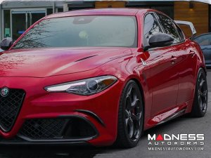 Alfa Romeo Giulia Trunk Spoiler - Carbon Fiber - GTAm Style w/ Italian Theme 